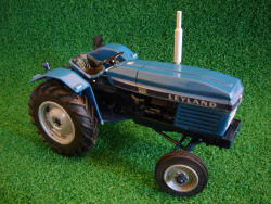 www.rjnclassictractors.co.uk Leyland 344 Tractor Model